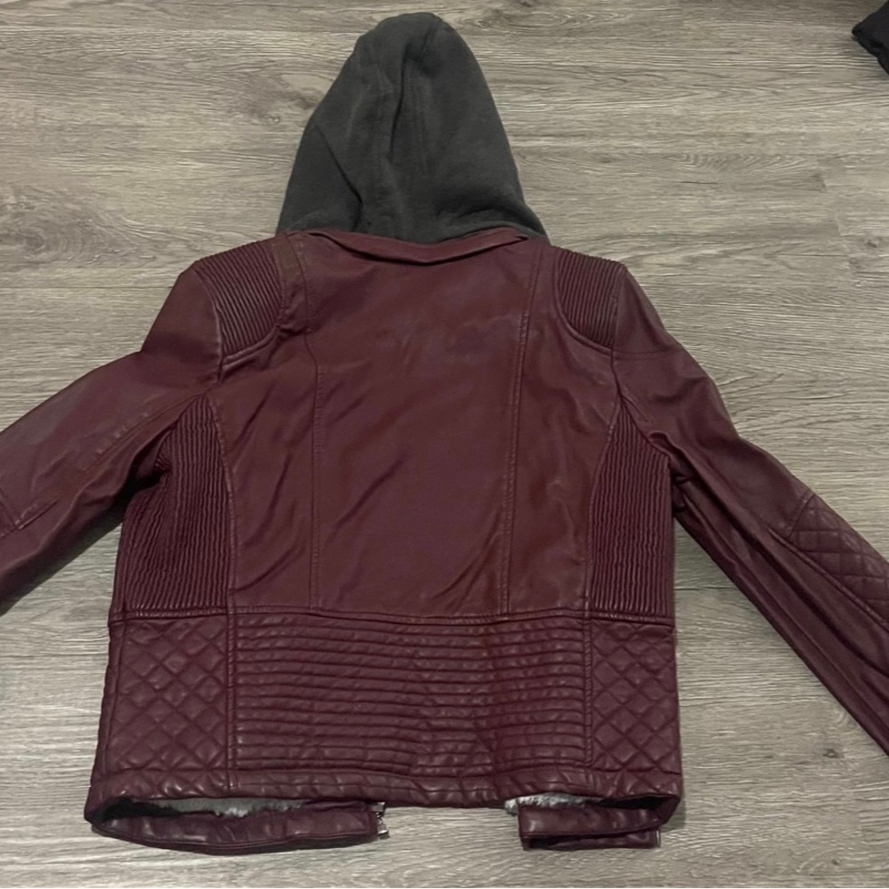 YMI Collection faux women’s hooded leather jacket - Picture 2 of 6